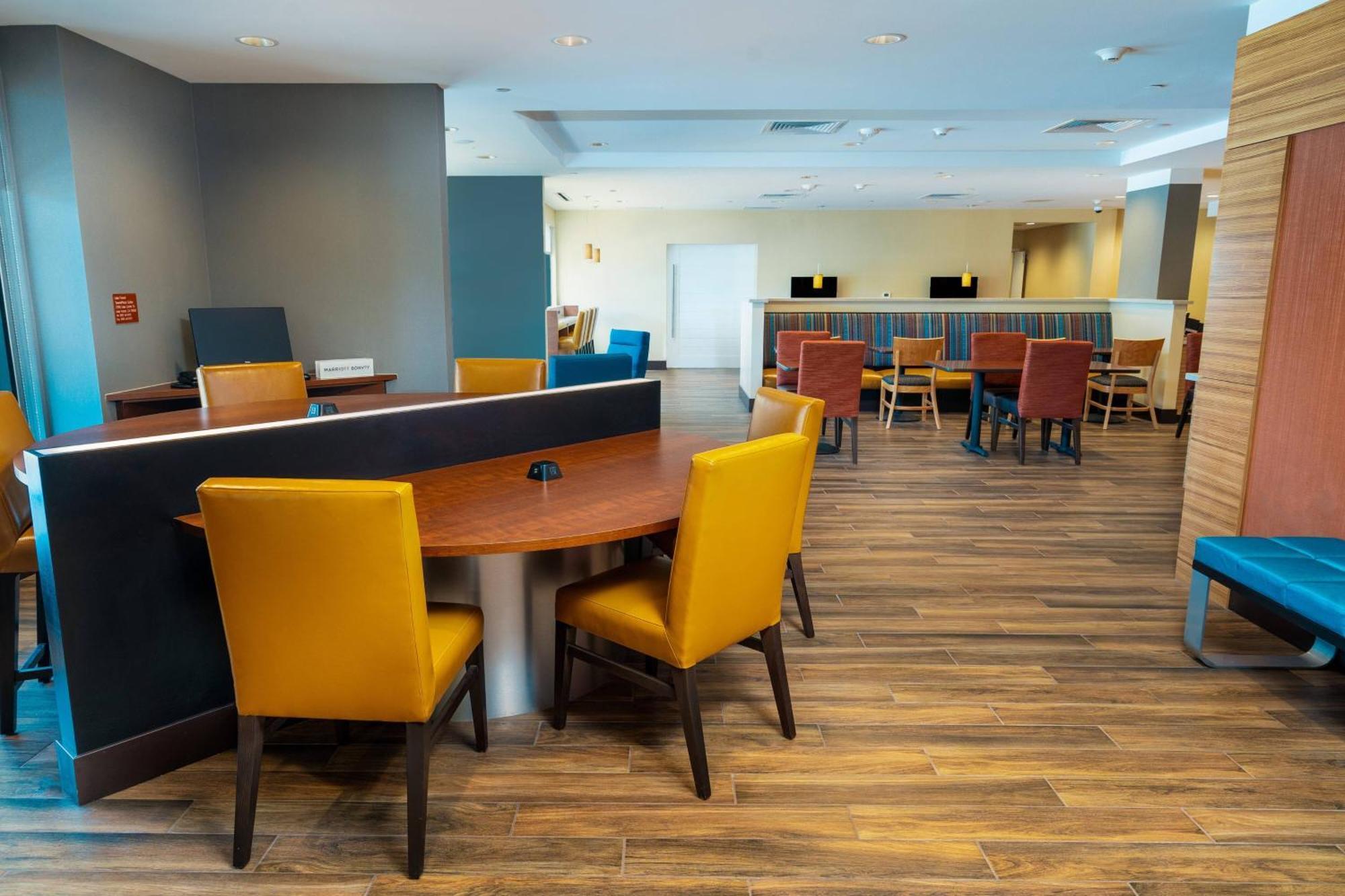 Towneplace Suites Irvine Lake Forest Exterior photo